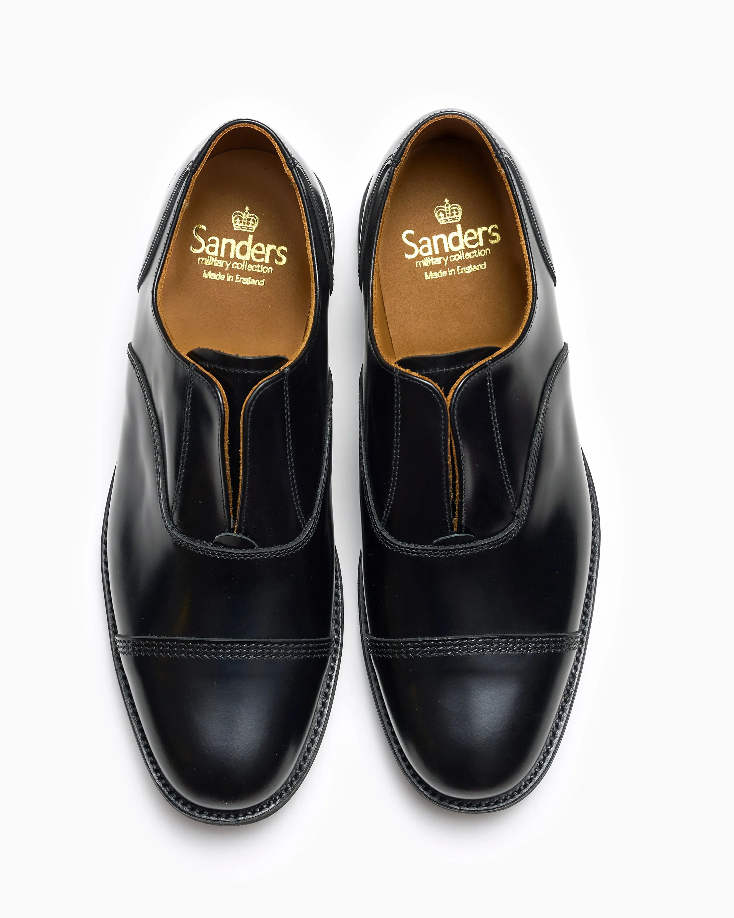 1742B NO LACE SHOE