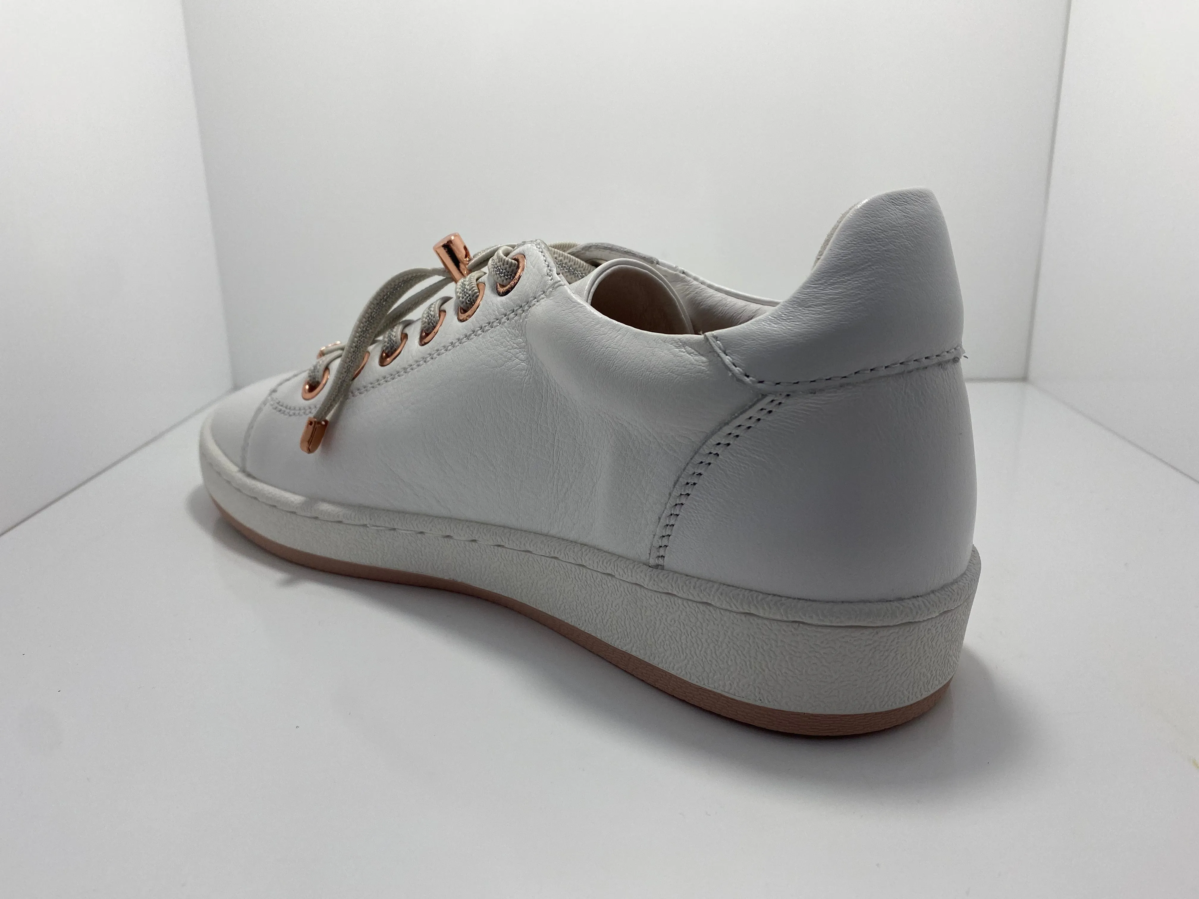 Aero Leather Sneaker