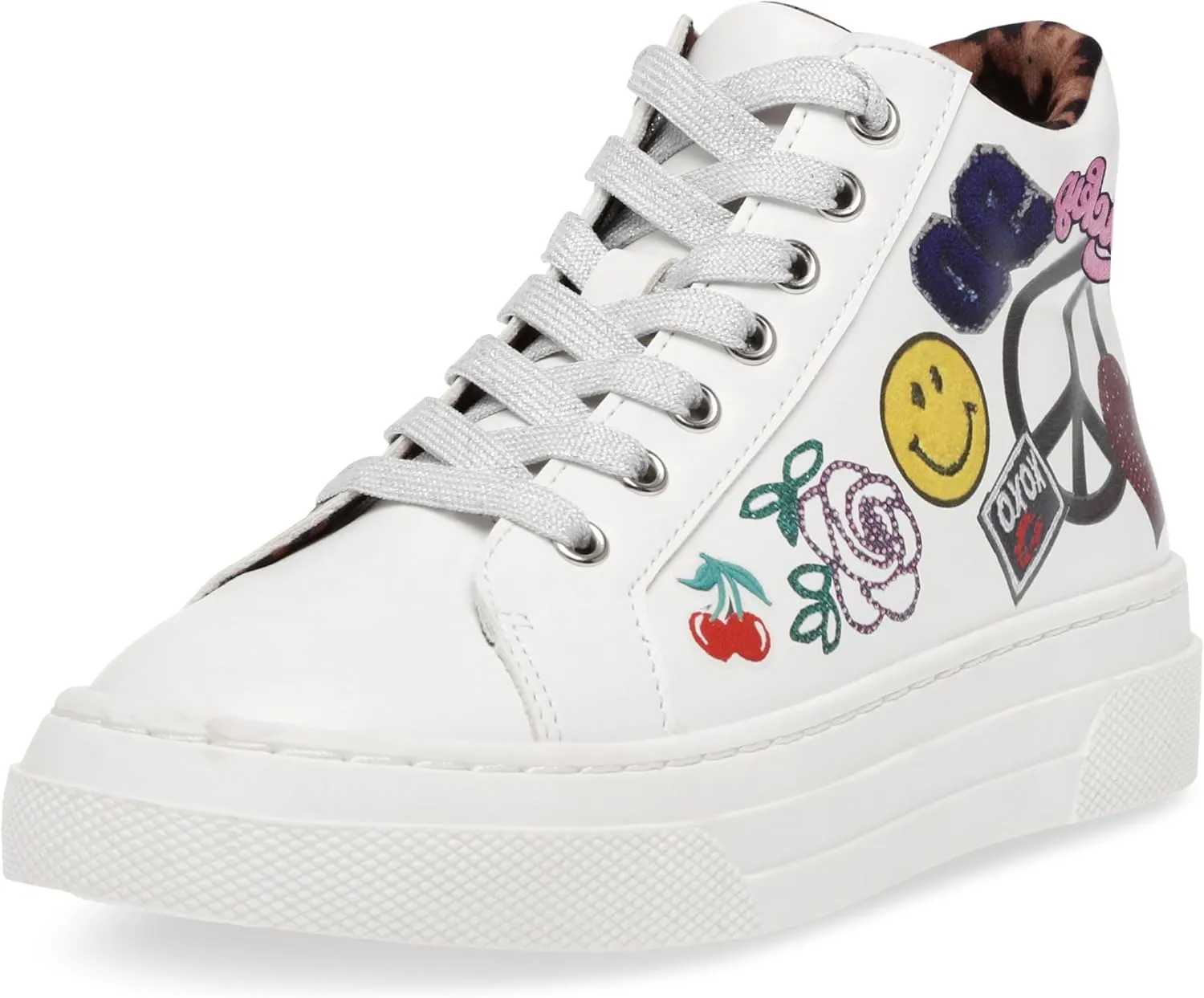 Beta Sneaker