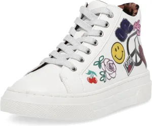 Beta Sneaker