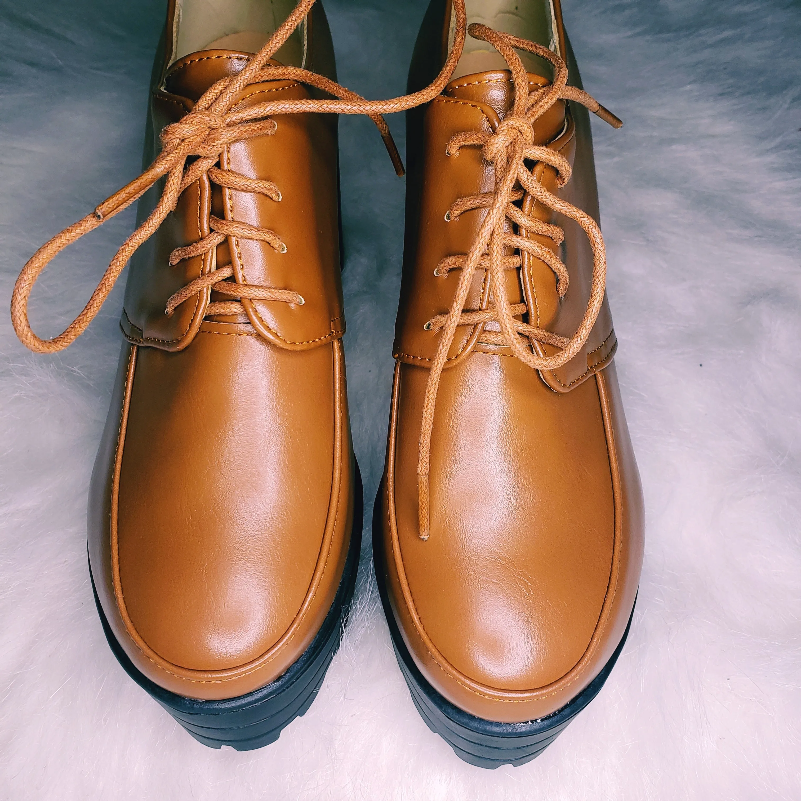 Brown Lace up Platform Oxford Heels