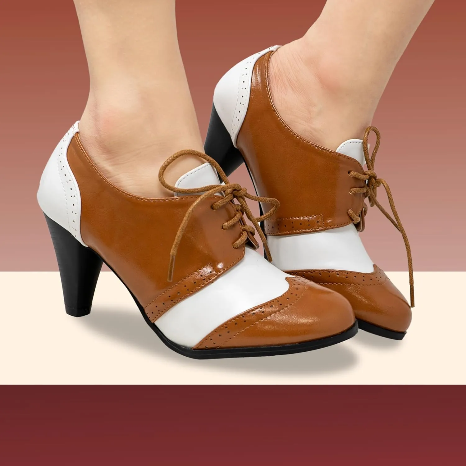 Chase & Chloe Lace-Up Vintage Cut-Out Women's Heeled Oxford