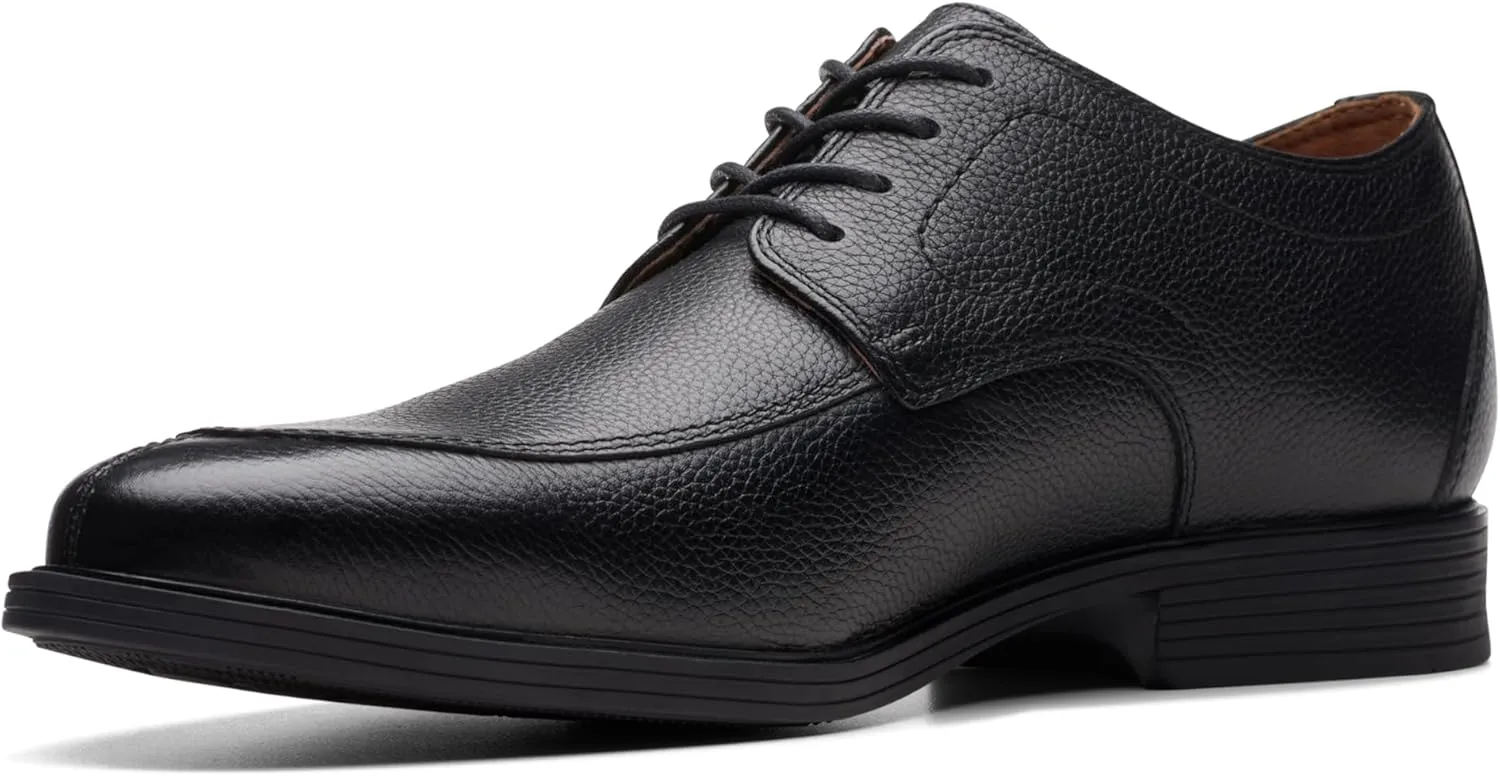 Clarks Mens Lace Up Leather Oxfords