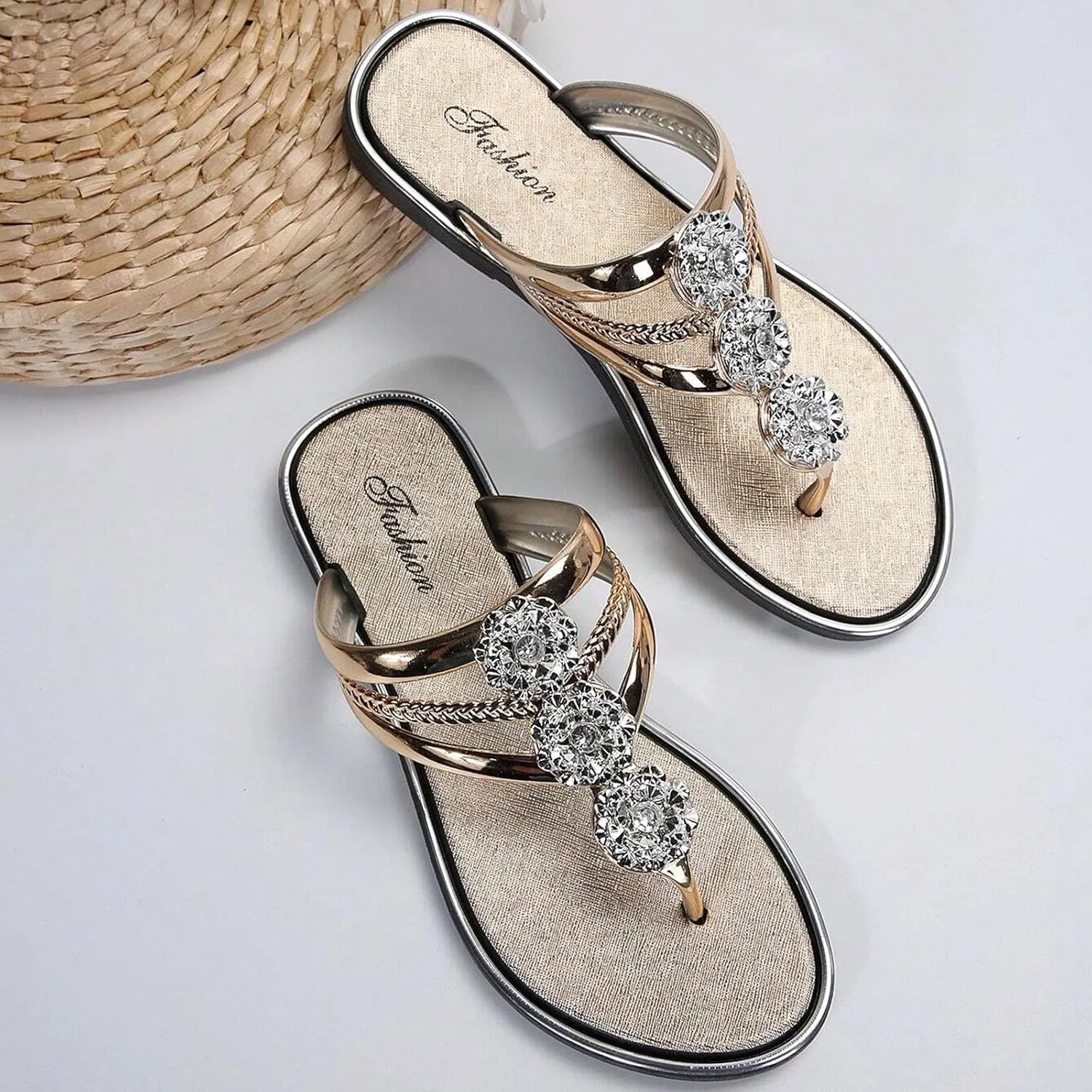 Comfortable Slip on Slide Sandals for Women Fashion Casual Strappy Cool Shoes Casual Non Slip Flat Sandals