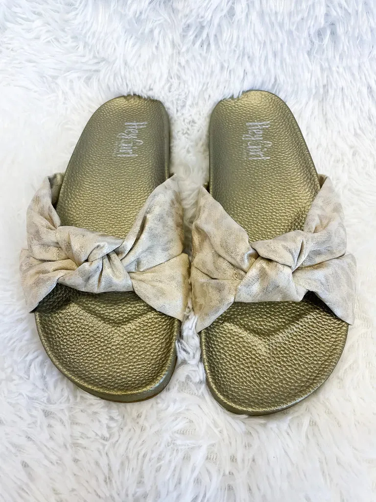 Corkys Natural woven leopard sansal