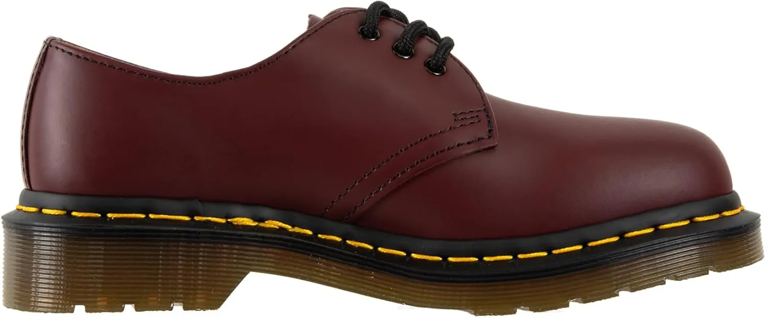 Dr. Martens, 1461 3-Eye Leather Oxford Shoe for Men and Women