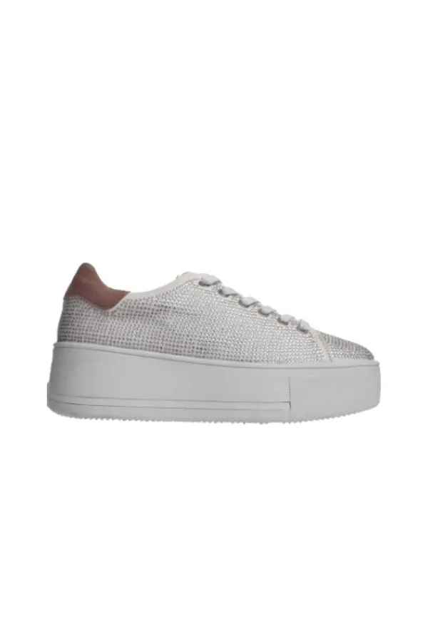 FLETCHER-WHITE BLUSH