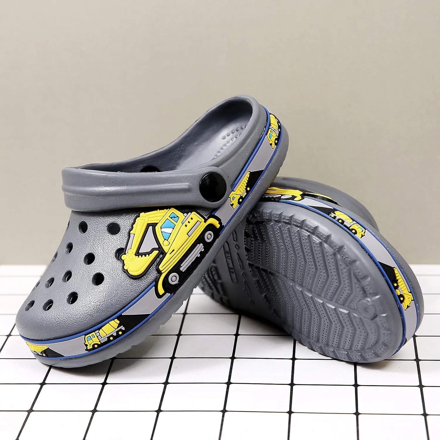 FLIOZY Boys Girls Garden Clogs: Classic Graphic Beach Sandals - Summer Slip On Water Shoes - Outdoor Non-Slip Slippers for Toddler Little/Big Kid