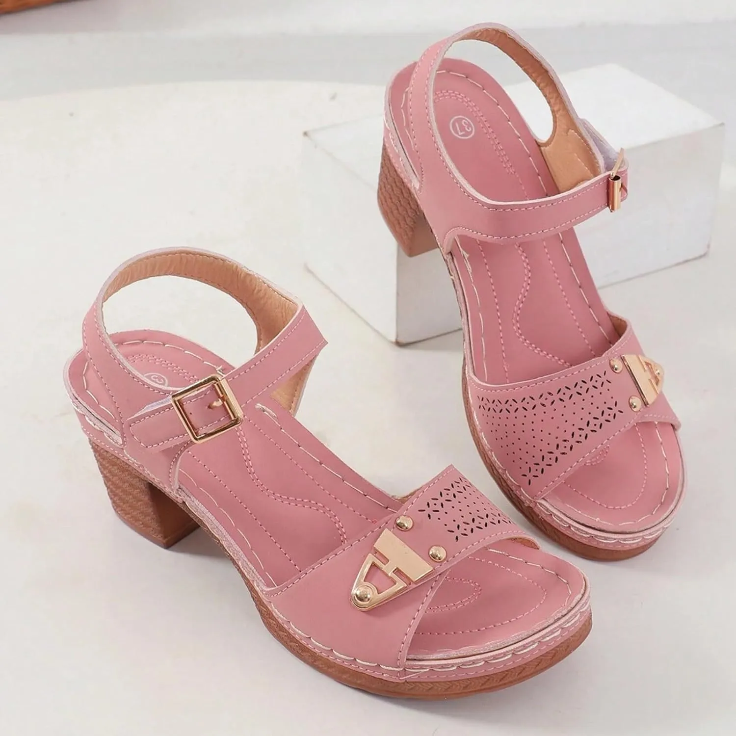 Hbeylia Platform Chunky Heels Sandals for Women Dressy Open Toe Low Block Heeled Fashion Wedding Party Dress Sandals Buckle Ankle Strap Casual Pumps Summer Shoes