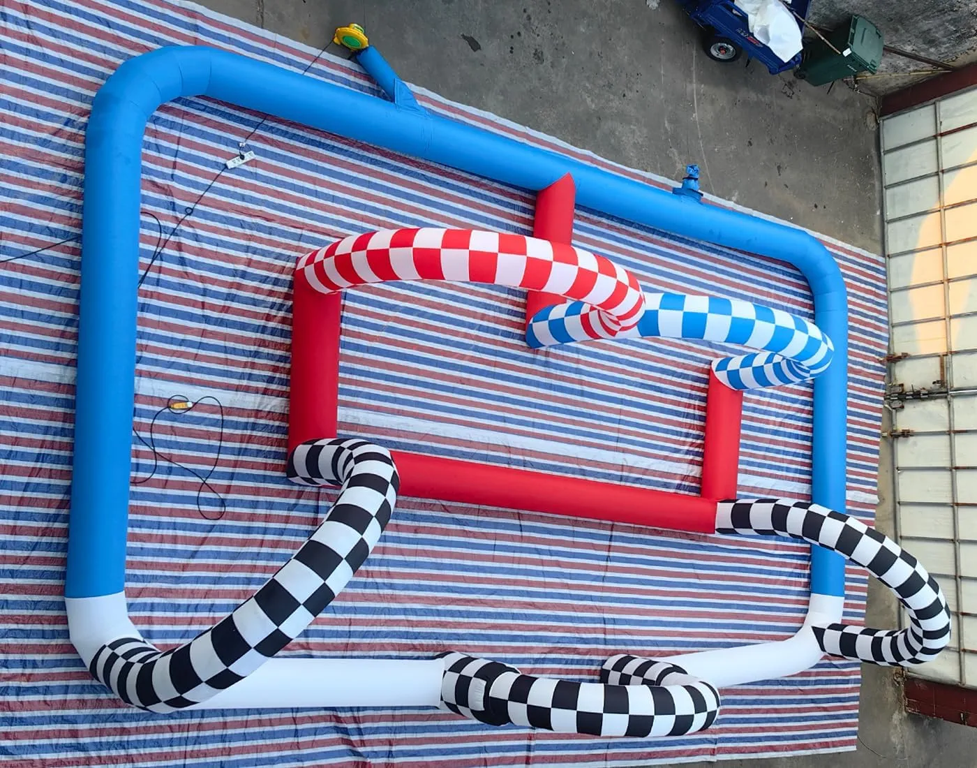 Inflatable Go Kart Race Tracks Inflatable Didi Car Race Track Sport Game Air Racing Bumper Car Happy Hopper Circuit for Birthday Party and Event (Blue Red, 33x20x6.5FT)