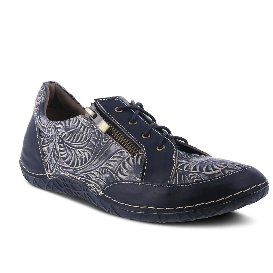 L'Artiste Women's Cluny Lace-Up Shoe
