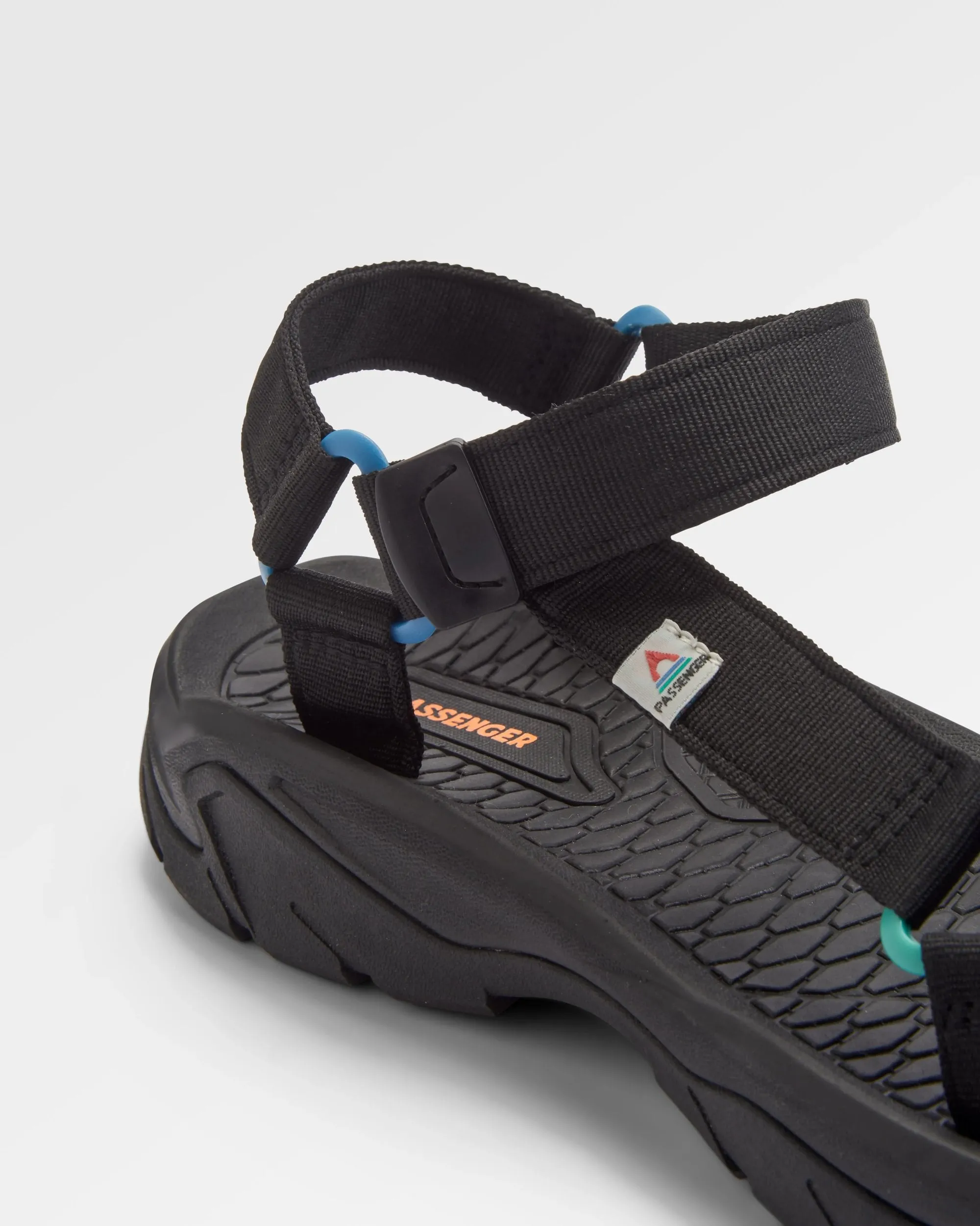 Monterey Roam Sandal - Black