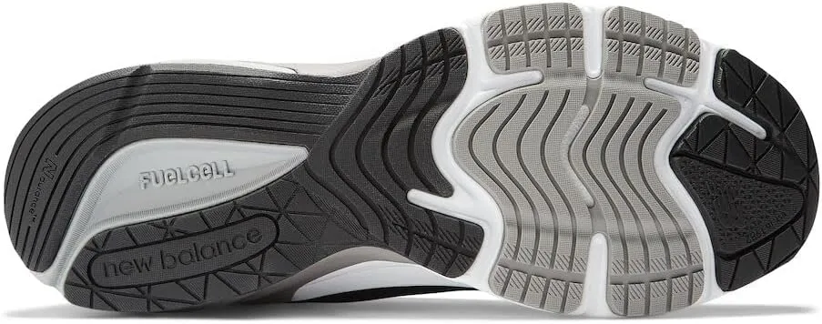 New Balance Women's FuelCell 990 V6 Sneaker