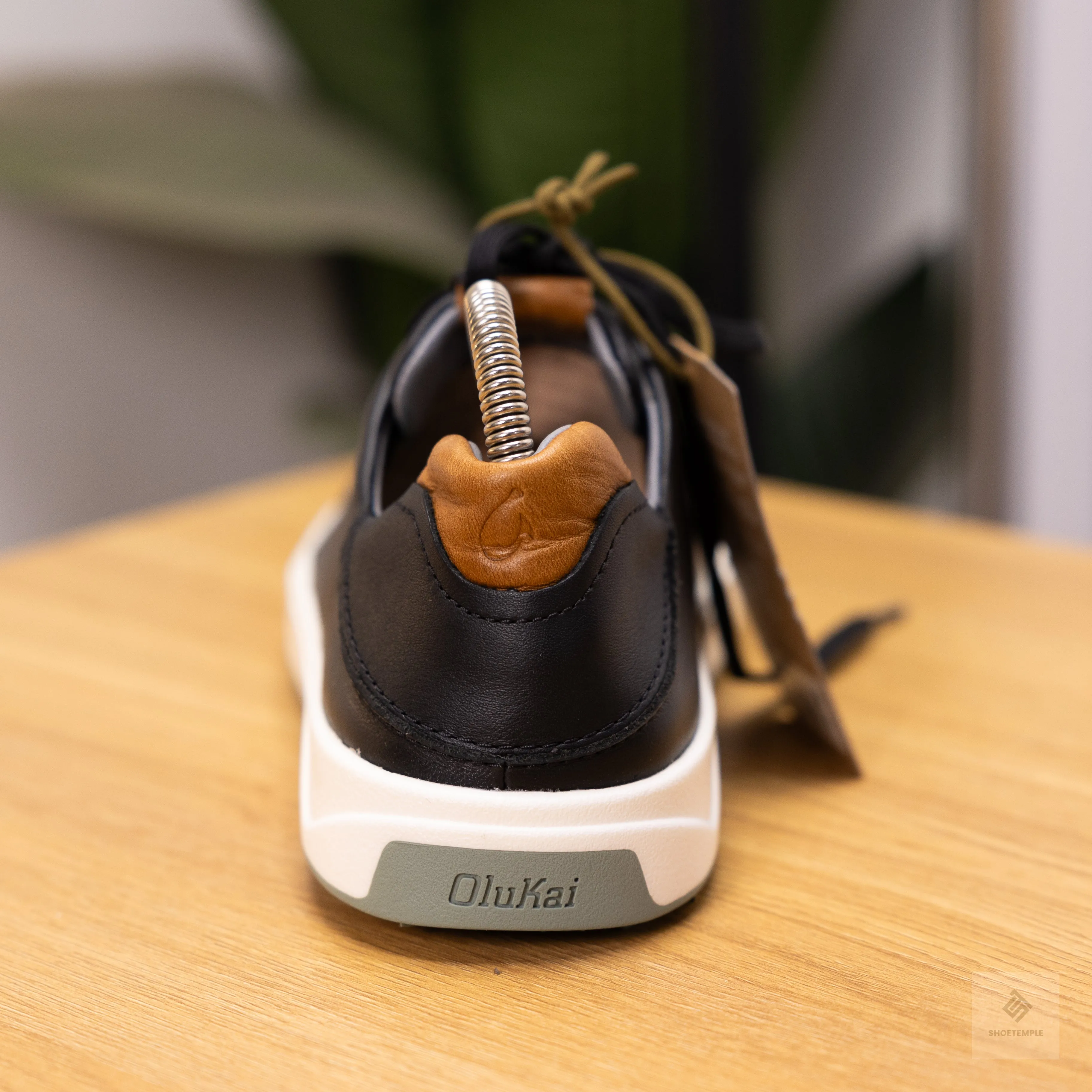 Olukai Leather Sneaker