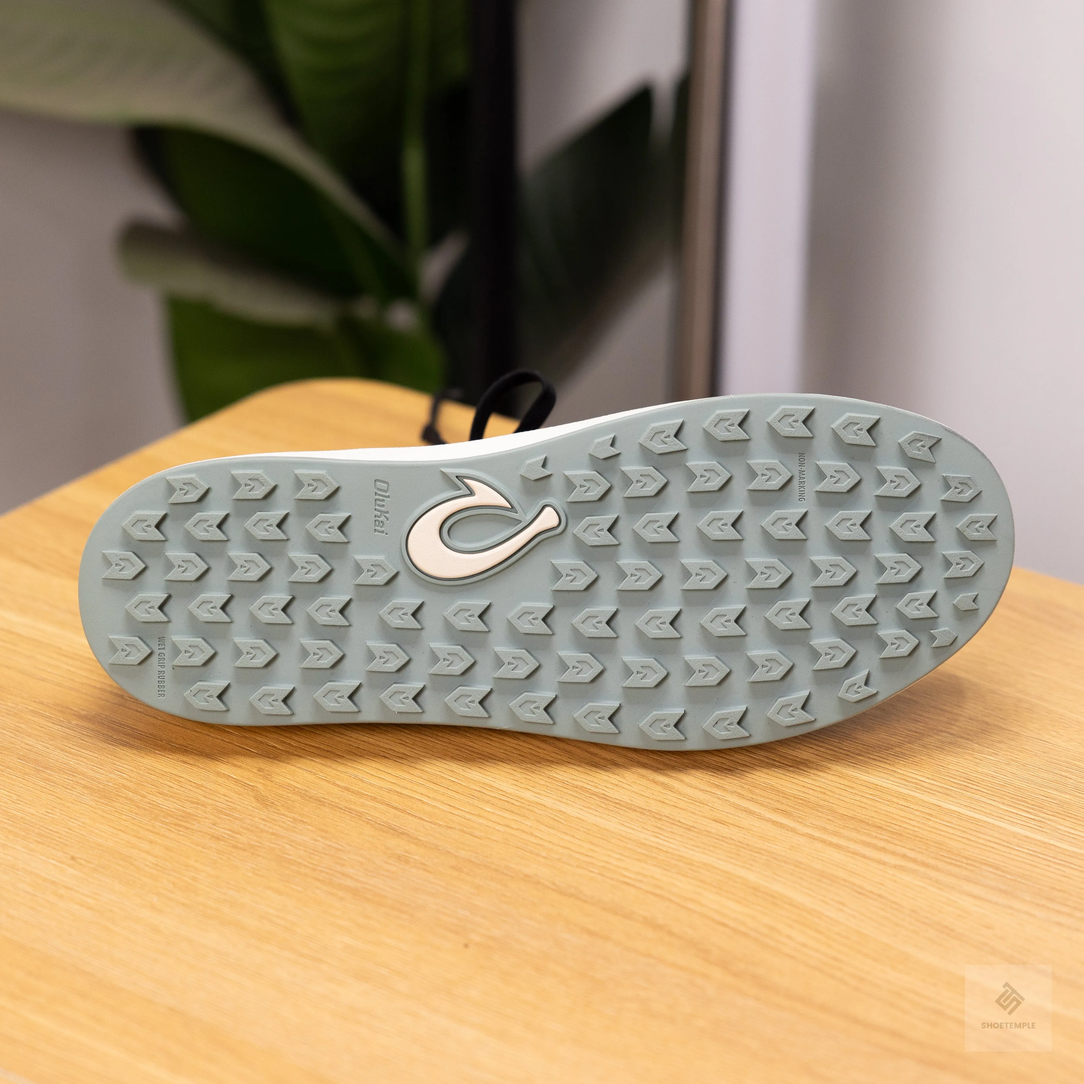 Olukai Leather Sneaker