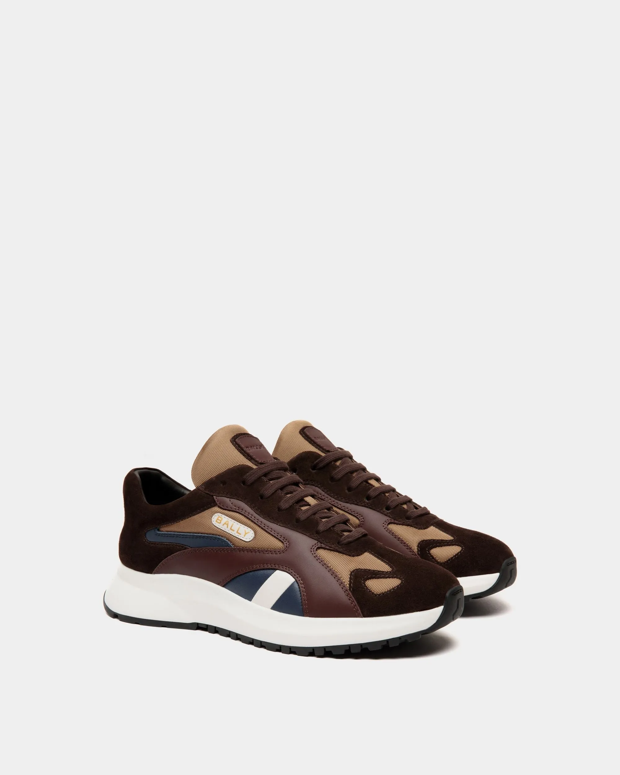 Outline Sneaker in Nylon and Leather