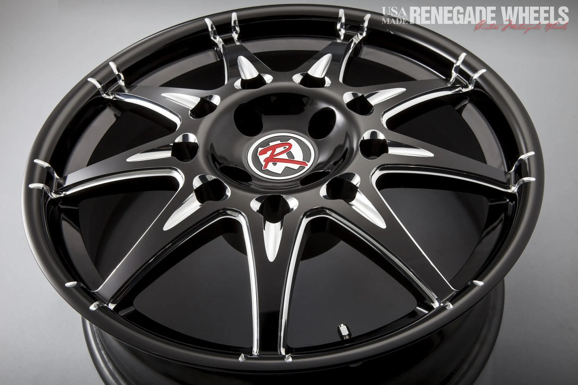 Racine Phantom-Cut 18 x 7" Trike