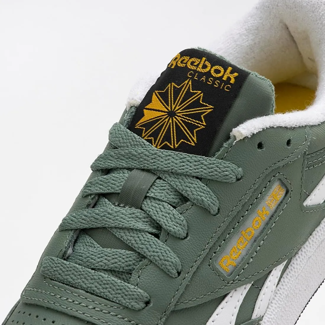 Reebok Men's Sneaker