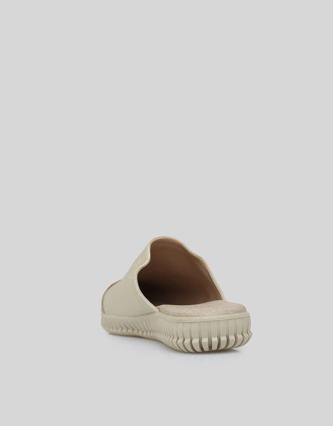 Triset Sepatu Bustong Slip On