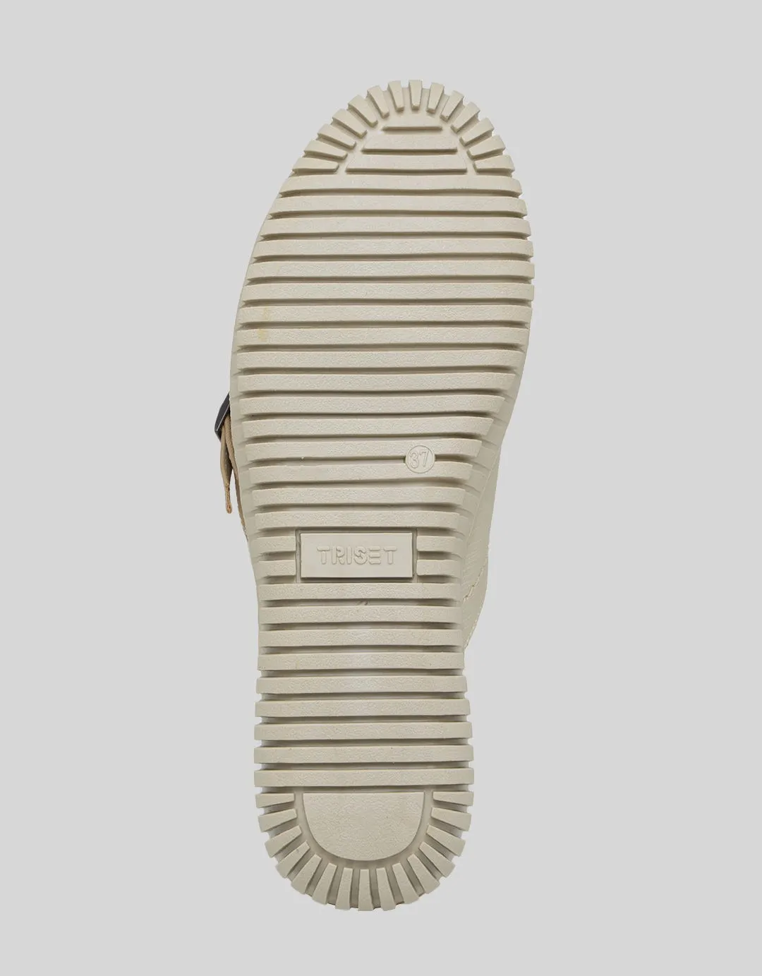 Triset Sepatu Bustong Slip On