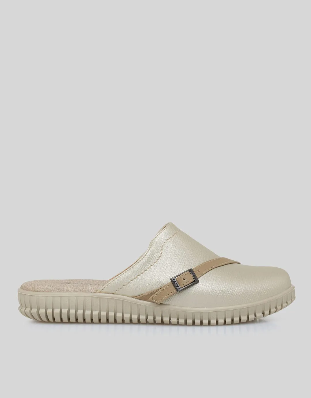 Triset Sepatu Bustong Slip On