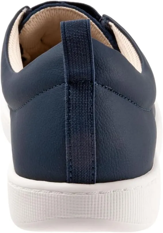 Trotters Women's Avrille Sneaker