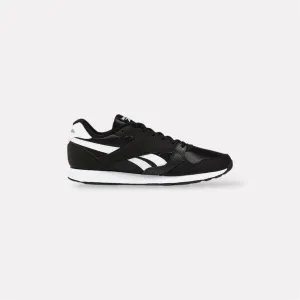 Ultra Flash Unisex Sneaker in Core Black / Cloud White