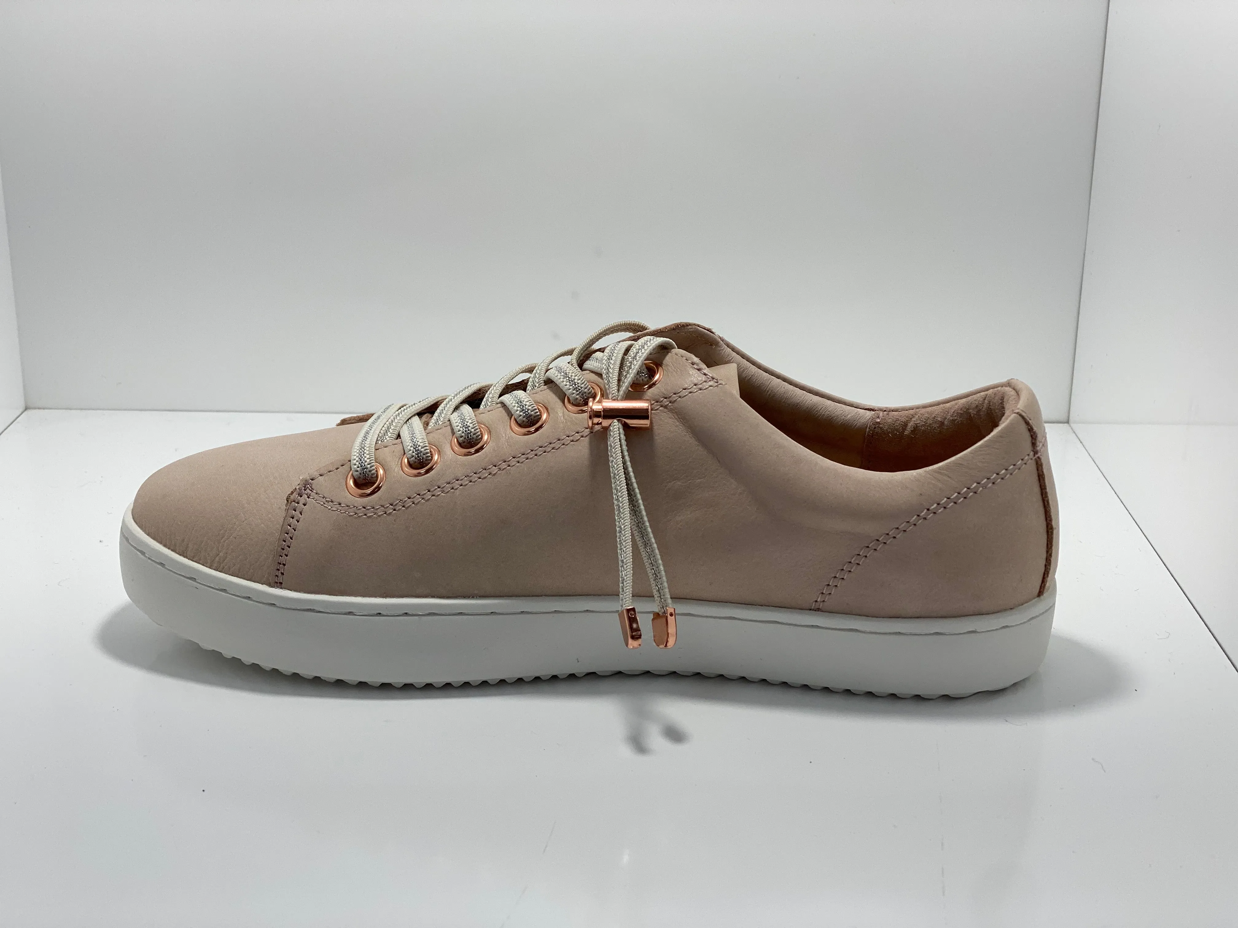 Voss Leather Sneaker