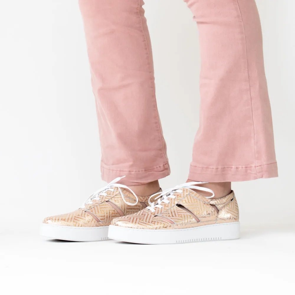 Whisper Gold Metallic