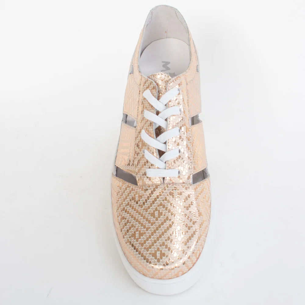 Whisper Gold Metallic