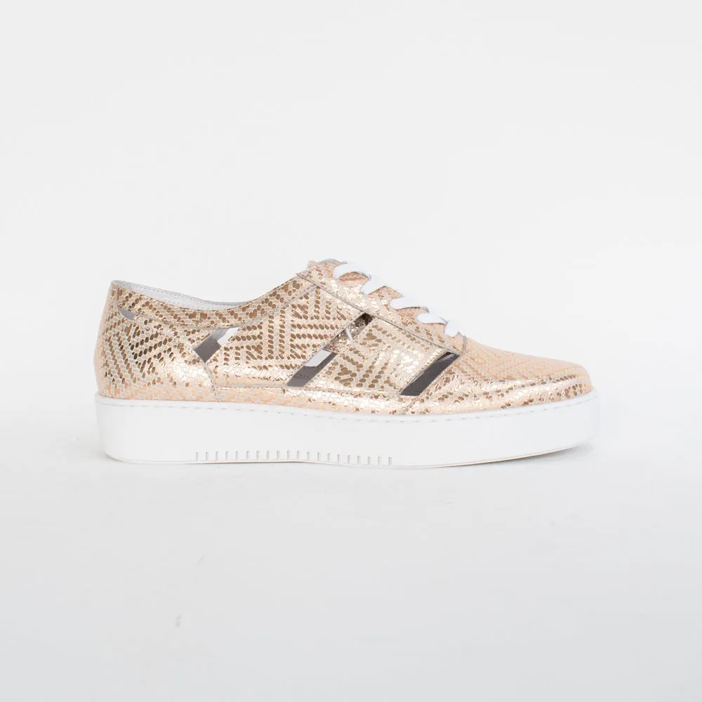 Whisper Gold Metallic
