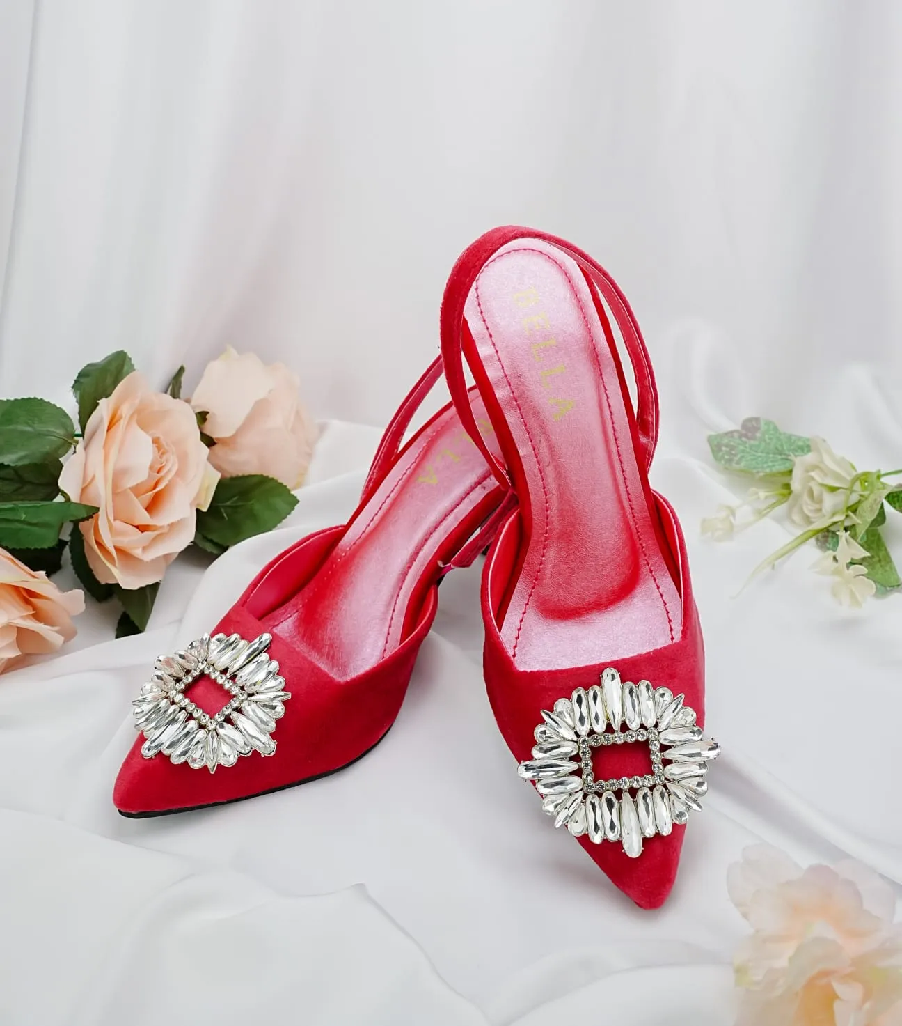 ZA Brooch Heel 2